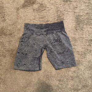 NVGTN Digital Seamless Shorts